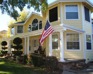 How do I know When the Exterior of My House Needs Repainting?