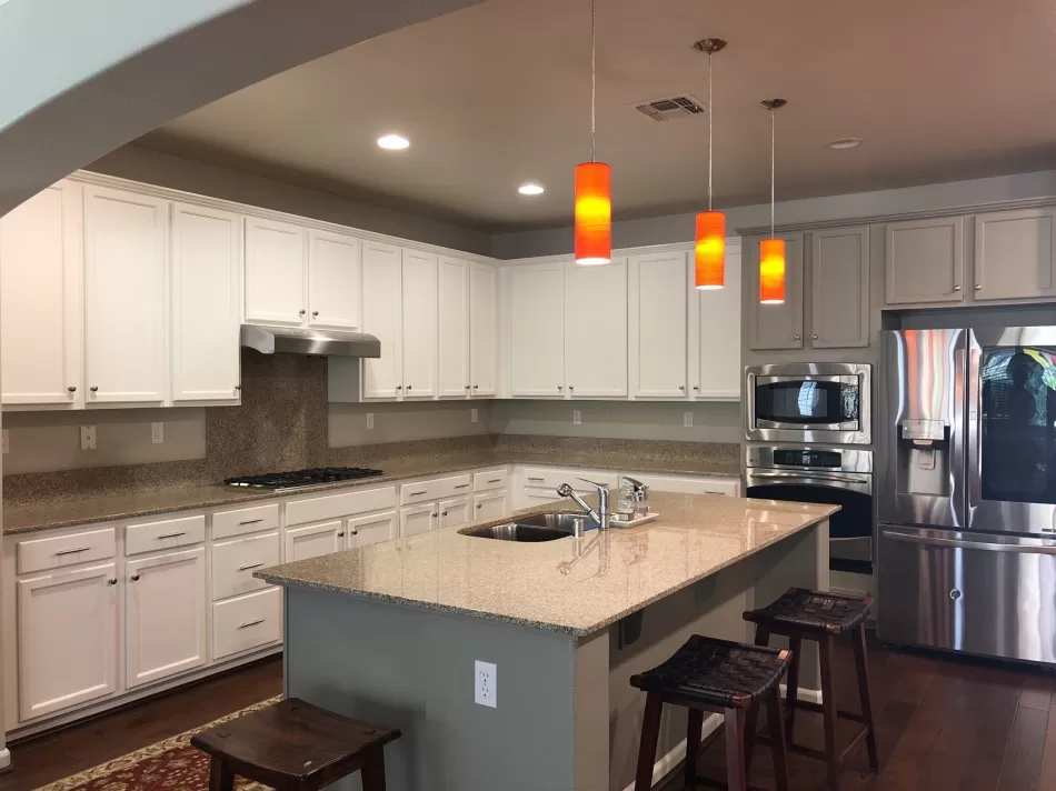  Tips for Adding Color to your Sacramento-Area Kitchen Cabinets