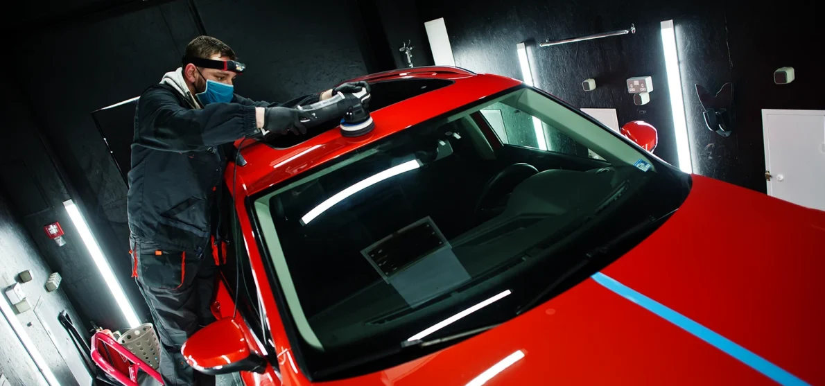 Brook's Cars & Paints